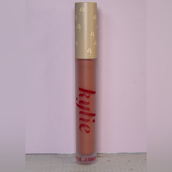 Kylie Cosmetics Matte Liquid Lipstick (735 Vixen Baby) NWOB 3.00 ml / 0.10 fl oz - Picture 1 of 3